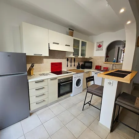 Apartment Michele Family - Centre - 2 Pieces Tranquille - A 150 M De La Menton